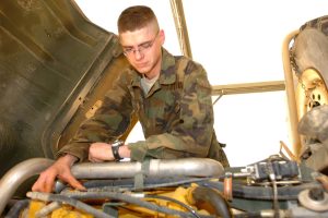 Передовий ремонтний пункт: діагностика, запасні частини й повернення машини в стрій