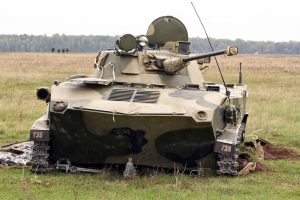 Керована підвіска бойової машини: кліренс, демпфування та стійкість корпусу